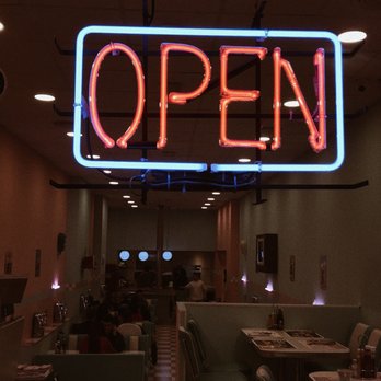 Peggy Sue's - The restaurants' inside peek. - American Near Me - Barcelona, B