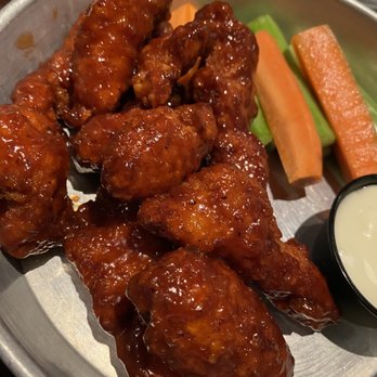 Babylon Burger Bar - Burgers Near Me - Babylon, New York