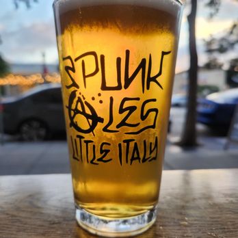 3 Punk Brewing - THIRD AVENUE IPA - Breweries Near Me - San Diego, California 3 Punk Brewing - THIRD AVENUE IPA - Breweries Near Me - San Diego, California