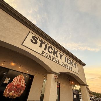 Sticky Icky Funnel Cakes - Storefront - Juice Bars & Smoothies Near Me - Long Beach, California Sticky Icky Funnel Cakes - Storefront - Juice Bars & Smoothies Near Me - Long Beach, California
