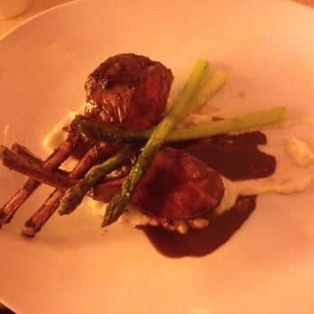 Biscotti's - Amazing medium rare lamb chops - Cafes Near Me - Reno, Nevada