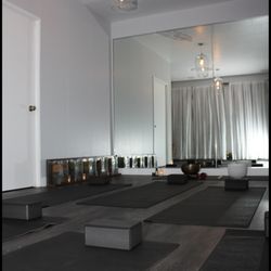 Kanna Spa Yoga - SMALLER IS BETTER! 8 students MAXIMUM per class! MORE PERSONALIZED classes, ATTENTIVE assisting w/ postures & AWARENESS for your well being!