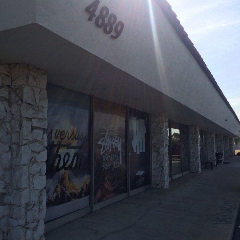 Kings - Just outside the store - Men's Clothing Near Me - Montclair, California Kings - Just outside the store - Men's Clothing Near Me - Montclair, California