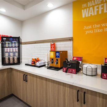 Hampton Inn Easley - Breakfast Area - Hotels Near Me - Easley, South Carolina Hampton Inn Easley - Breakfast Area - Hotels Near Me - Easley, South Carolina