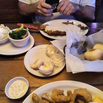Texas Roadhouse - Top sirloin country fried steak along with potatoes and veggies. - Barbeque Near Me - Rialto, California Texas Roadhouse - Top sirloin country fried steak along with potatoes and veggies. - Barbeque Near Me - Rialto, California
