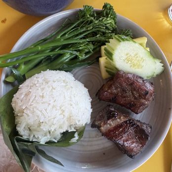 Dalaya - Thai Near Me - Sylva, North Carolina