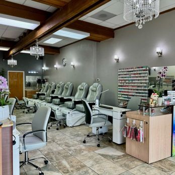 NT Nails & Spa - Nail Salons Near Me - Eugene, Oregon