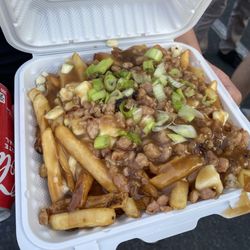 Poutine 66
