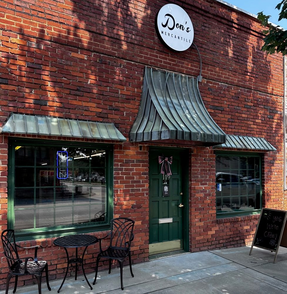DON’S MERCANTILE 119 2nd Ave NE, Decatur, Alabama Convenience