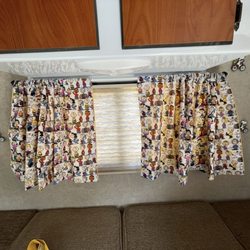 Simply Cheryl's - Open view