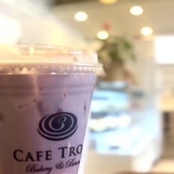 Taro tea latte