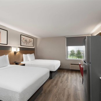 La Quinta by Wyndham Jackson - Guest room - Hotels Near Me - Jackson, Tennessee La Quinta by Wyndham Jackson - Guest room - Hotels Near Me - Jackson, Tennessee