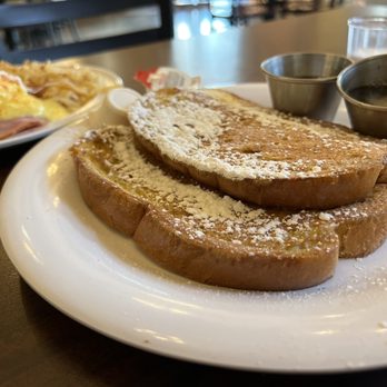 The Vault Cafe on the Square - Hawaiian French toast - Cafes Near Me - Marion, Illinois The Vault Cafe on the Square - Hawaiian French toast - Cafes Near Me - Marion, Illinois