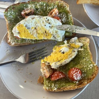 New Penny Cafe - Avocado toast with fried egg - Cocktail Bars Near Me - Avondale, Arizona New Penny Cafe - Avocado toast with fried egg - Cocktail Bars Near Me - Avondale, Arizona