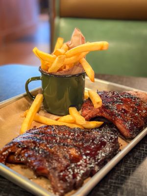 Lucille's Smokehouse Bar-B-Que by null