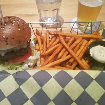 Eddie Burger + Bar - Stampeder with Fries - Burgers Near Me - Banff, Alberta Eddie Burger + Bar - Stampeder with Fries - Burgers Near Me - Banff, Alberta