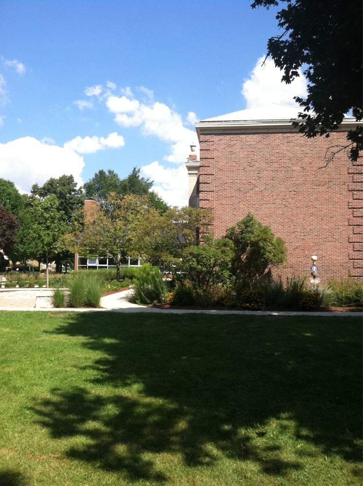 HOLLYWOOD ELEMENTARY SCHOOL 3423 Hollywood Ave, Brookfield, IL Yelp