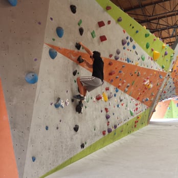 The Wall Climbing Gym - Yoga Near Me - Vista, California