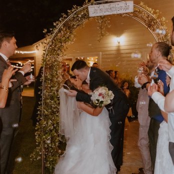 Kemah Gardens - Venues & Event Spaces Near Me - Kemah, Texas Kemah Gardens - Venues & Event Spaces Near Me - Kemah, Texas