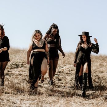 Hello Heslin - Desert, witch photos, halloween - Event Photography Near Me