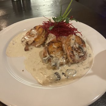 Mahache - Muhaché shrimp! Bacon wrapped with a mushroom cream sauce and very flavorful coconut rice. - Mexican Near Me - Isla Mujeres, ROO Mahache - Muhaché shrimp! Bacon wrapped with a mushroom cream sauce and very flavorful coconut rice. - Mexican Near Me - Isla Mujeres, ROO