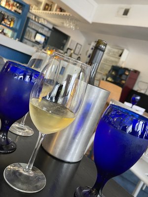 Shorebreak Lodge by null