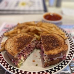 Honey Bee Diner & Carry Out - A Monty Carlo ... delish