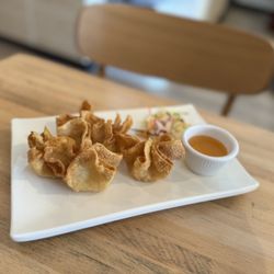 Taan Thai Cookery - Crab Rangoon
