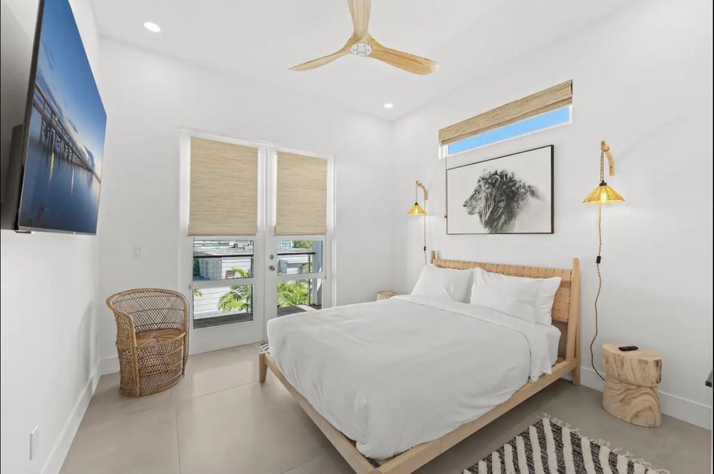 BRIGHT & SHINY CLEANING SERVICES - Updated August 2024 - 27 Photos