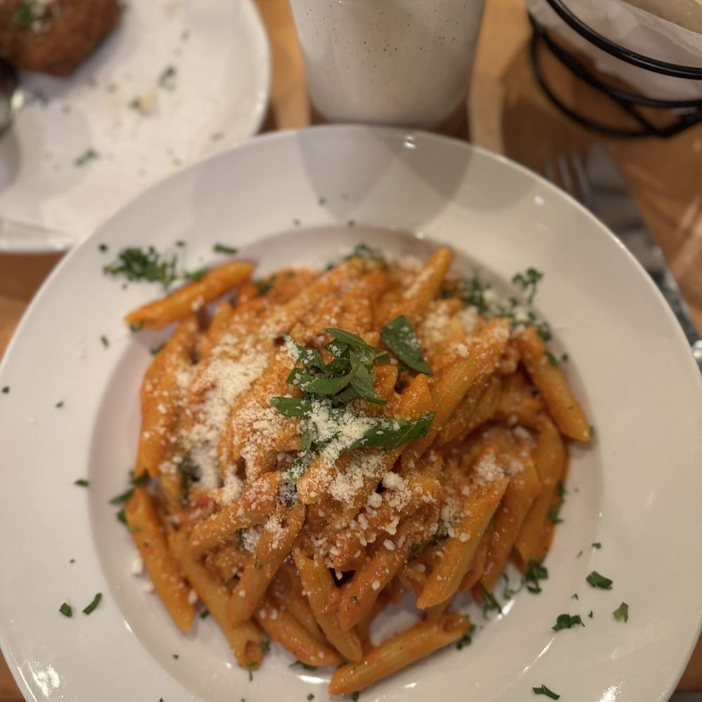 Fumo Soho - Penne Vodka - Italian Near Me - New York, New York Fumo Soho - Penne Vodka - Italian Near Me - New York, New York