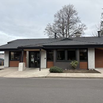 Ta Ra Rin Thai Cuisine - Thai Near Me - Eugene, Oregon