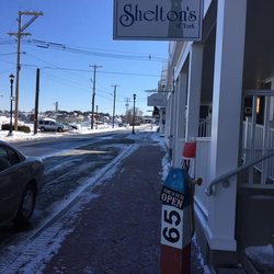 Shelton's - Outdoors in the Winter