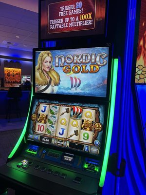 Yellowstone Casino by null