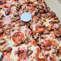 Jet's Pizza - All Meaty