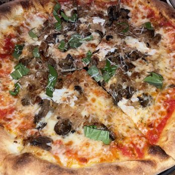 Good Pie - Brooklyn- Johnny Be Good - Small 12 inch- 6 slices - Pizza Near Me - Las Vegas, Nevada Good Pie - Brooklyn- Johnny Be Good - Small 12 inch- 6 slices - Pizza Near Me - Las Vegas, Nevada