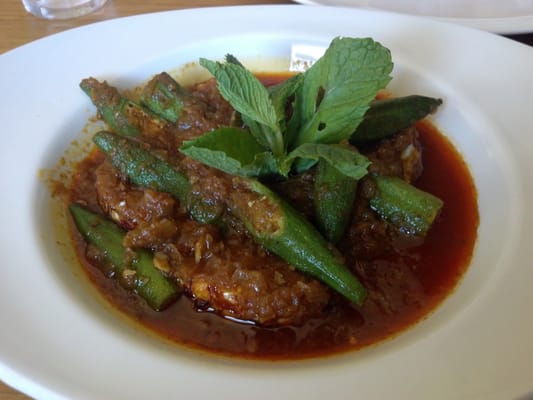 Royal Rangoon by null