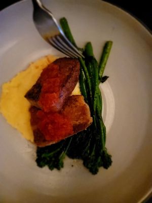 One Legged Magpie by null