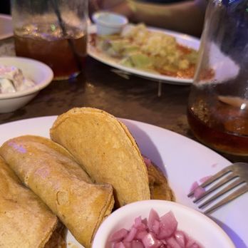La Negrita Cantina - Tacos de cochinita. - Dive Bars Near Me - Mérida, YUC La Negrita Cantina - Tacos de cochinita. - Dive Bars Near Me - Mérida, YUC