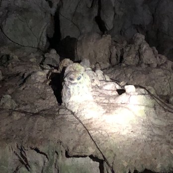Cueva Ventana - Hiking Near Me