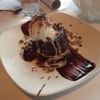Chart House - Chocolate lava cake - Seafood Near Me - Weehawken, New Jersey