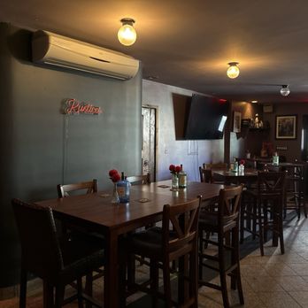 Manducatis Rustica - Italian Near Me - Long Island City, New York