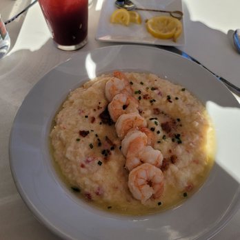 Gryphon Tea Room - Shrimp and Grits - Tea Rooms Near Me - Savannah, Georgia Gryphon Tea Room - Shrimp and Grits - Tea Rooms Near Me - Savannah, Georgia