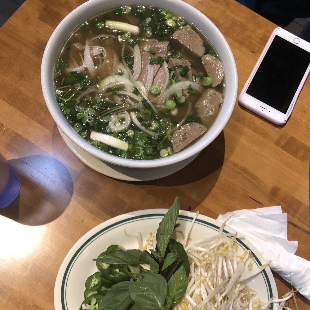 Basil Leaf Vietnamese Restaurant - Large Pho Combination - Vietnamese Near Me - Albuquerque, New Mexico