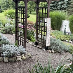 Country Cottage - Gorgeous grounds!