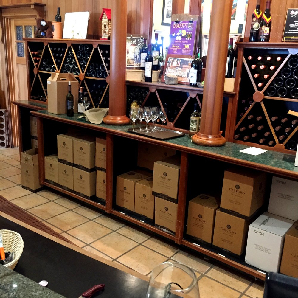 Castoro Cellars - Tasting bar - Wineries Near Me - Templeton, California Castoro Cellars - Tasting bar - Wineries Near Me - Templeton, California