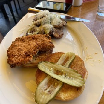Doc B's Restaurant + Bar - The Number Six - New American Near Me - Austin, Texas