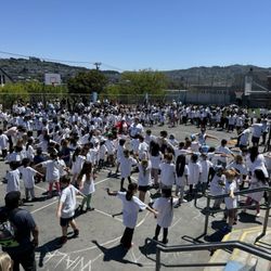 Glen Park Elementary School - Students getting ready for our annual Rainbow Run