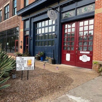 AJs Bar and Grill - Bars Near Me - Cape Charles, Virginia