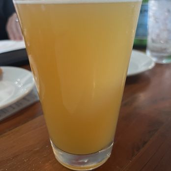 Hook & Anchor - Hazy IPA - Seafood Near Me - Costa Mesa, California Hook & Anchor - Hazy IPA - Seafood Near Me - Costa Mesa, California