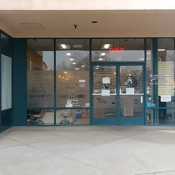 Feather Down Shopping Center - Shopping Centers Near Me - Yuba City, California